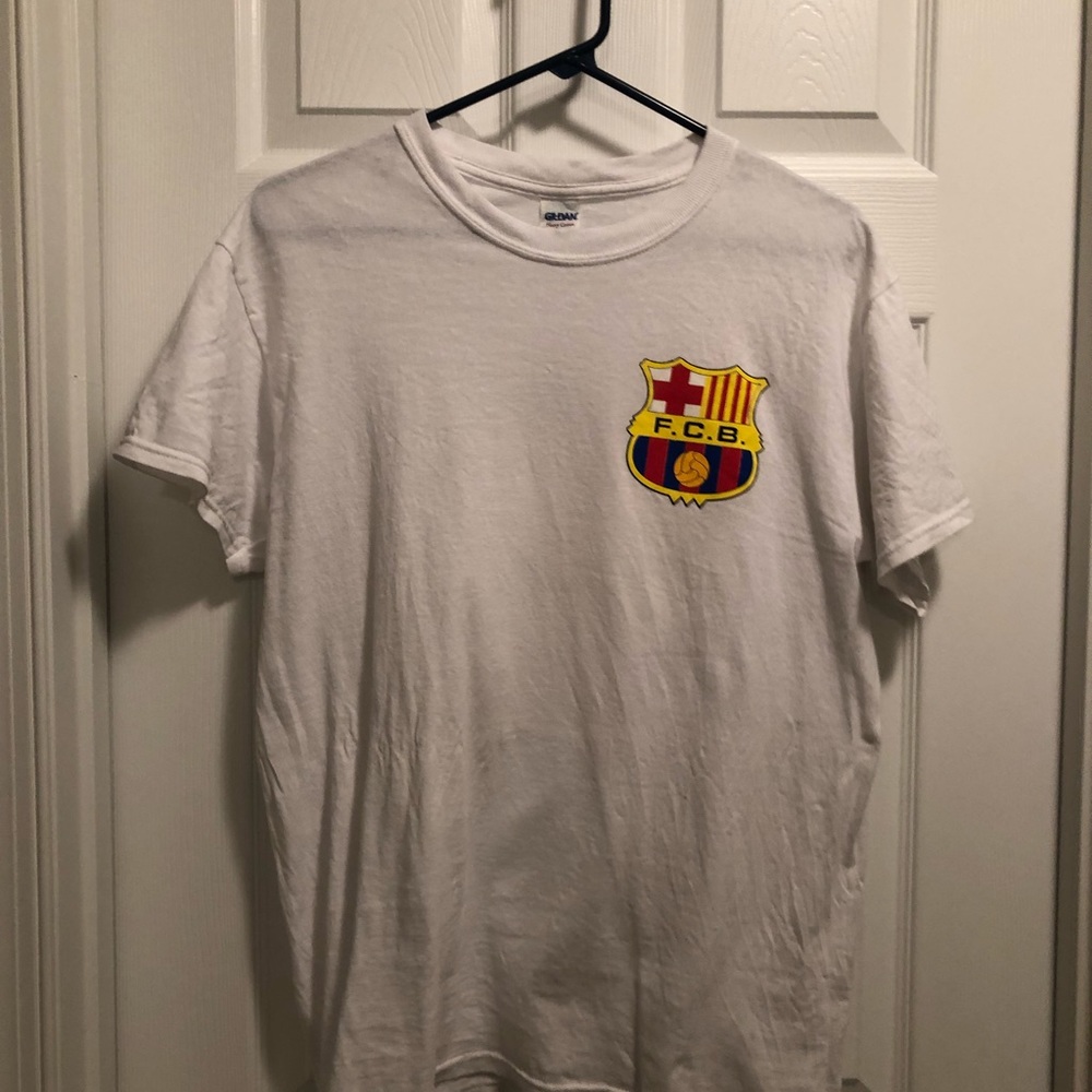 Men’s Barcelona football club T-shirt. Medium